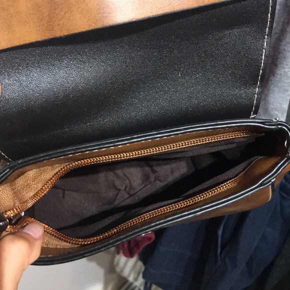 🔃🆕 Maui - Brown Crossbody Bag - Picture 4 of 6